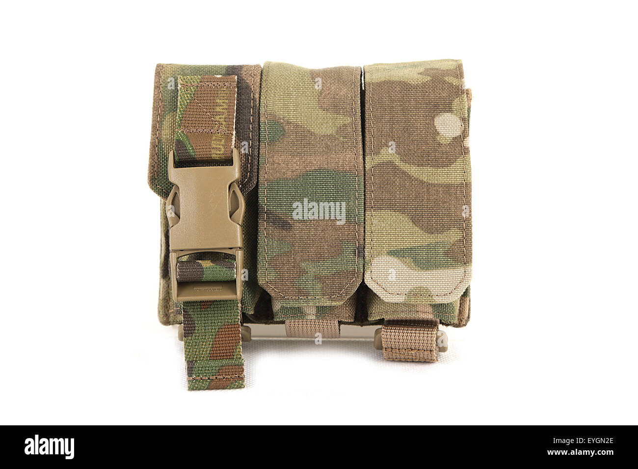 Mag Pouch, Triple produit militaire Banque D'Images