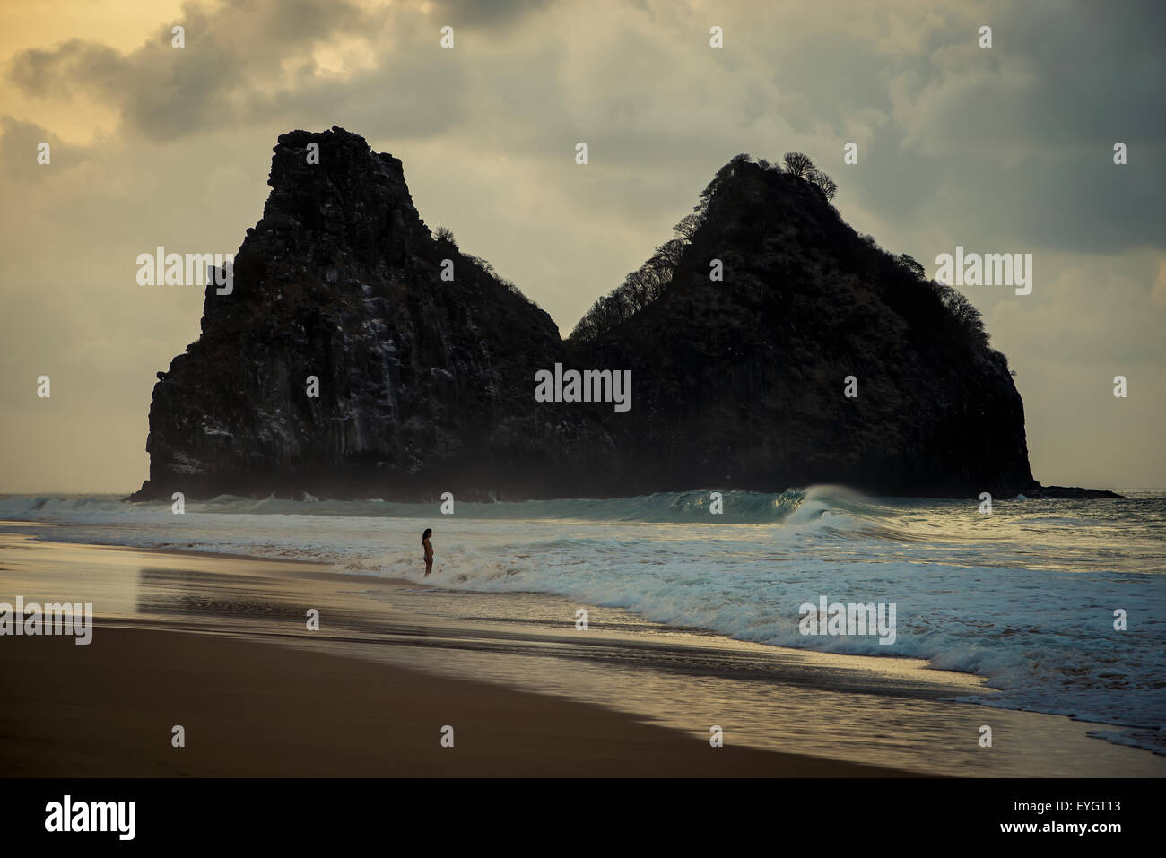 Brésil, Pernambuco, vues de Morro dos Irmaos de Praia do ; Boldro Fernando de Noronha Banque D'Images