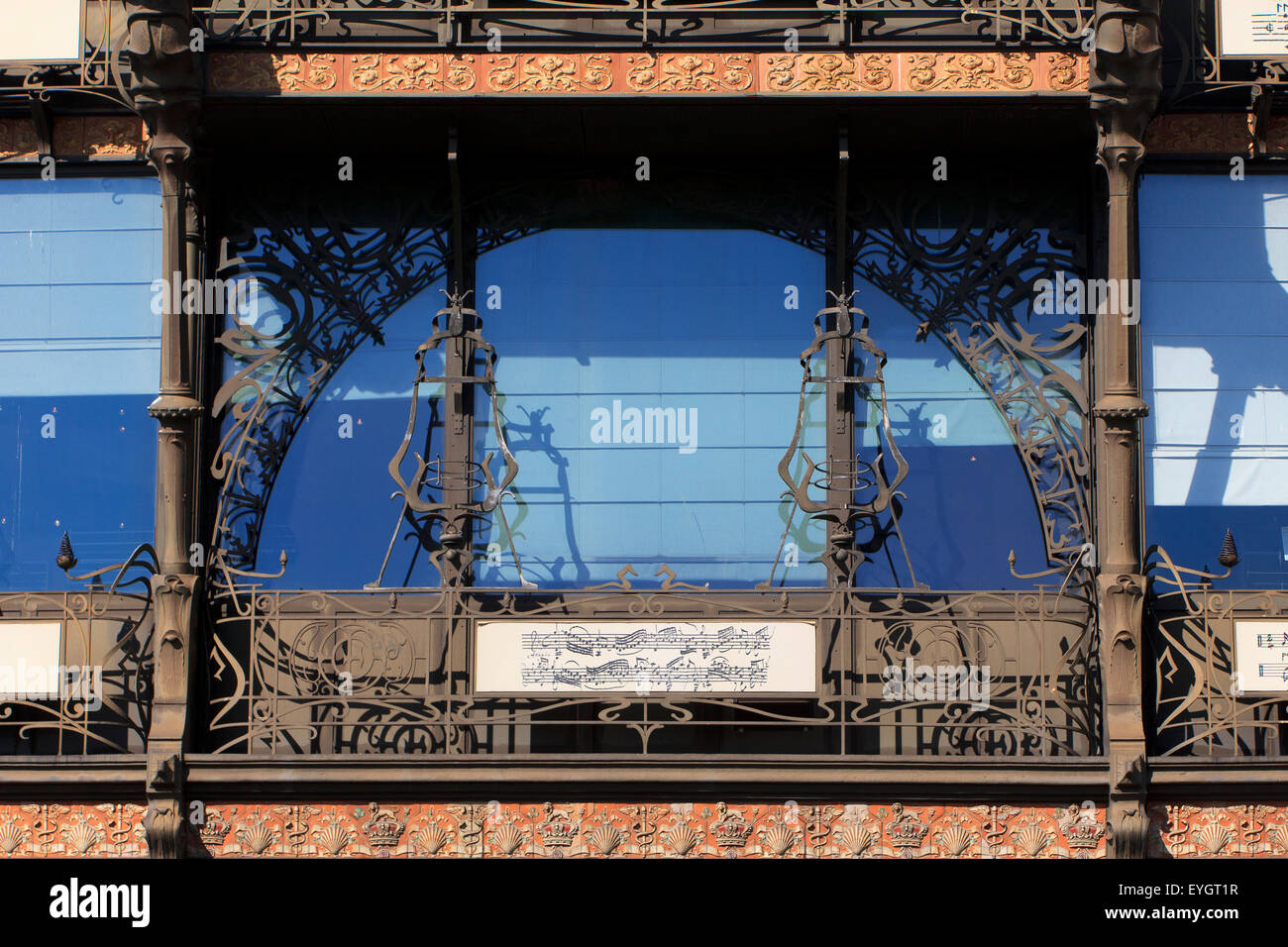 Détail de la Musée des Instruments de musique (ancien grand magasin Old England) à Bruxelles, Belgique Banque D'Images