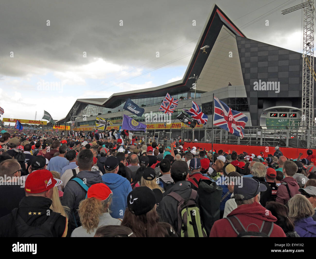 Les foules au Grand Prix de Grande-Bretagne à Silverstone F1 Banque D'Images
