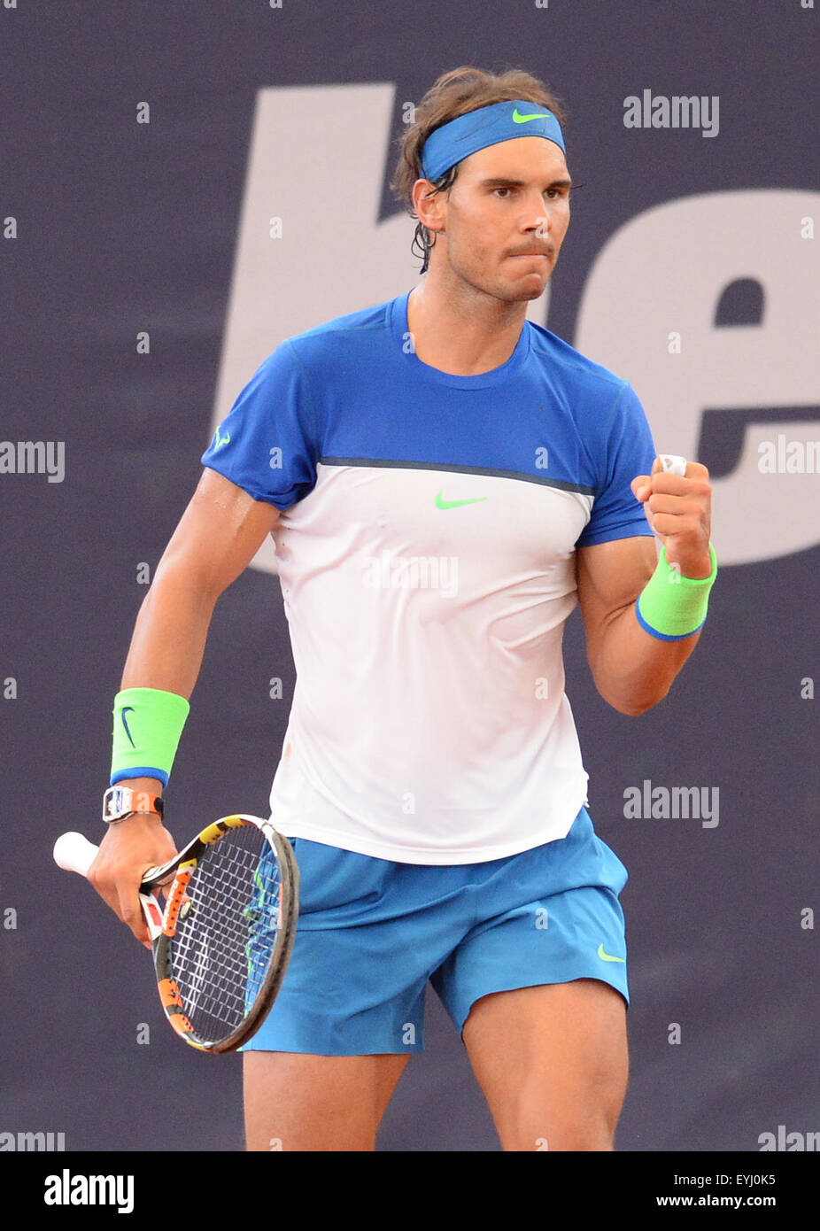 Hambourg, Allemagne. 30 juillet, 2015. Rafael Nadal d'Espagne réagit pendant le tour-du-16 match contre Vesely de la République tchèque au tournoi de tennis ATP à Hambourg, Allemagne, 30 juillet 2015. Dpa : Crédit photo alliance/Alamy Live News Banque D'Images