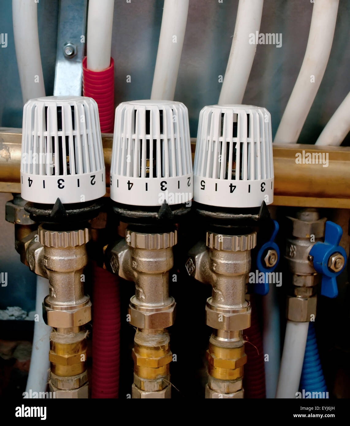 Close up de thermostat de chauffage du radiateur Banque D'Images