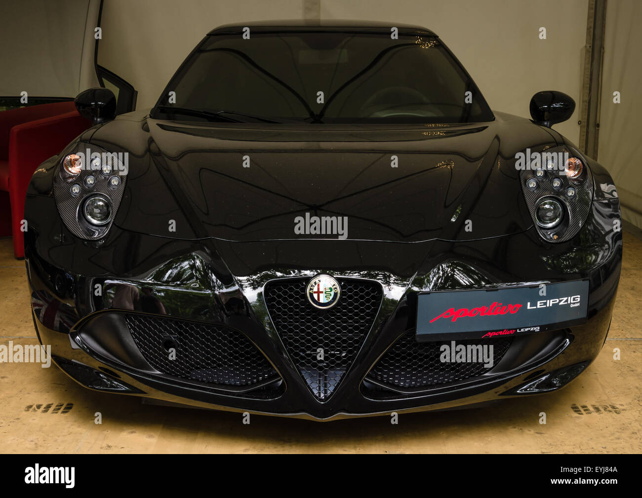 BERLIN - 14 juin 2015 : voiture de sport Alfa Romeo 4C (depuis 2014). Les Classic Days sur Kurfuerstendamm. Banque D'Images