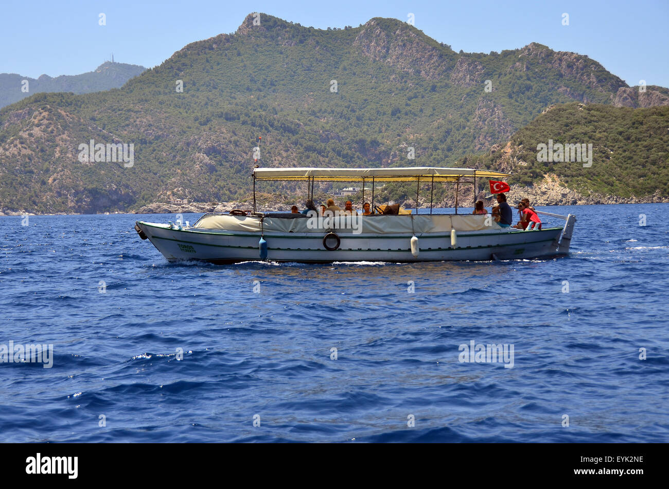 Bateaux-taxis qui opèrent entre le port de Marmaris et Icmeler dans la province de Mugla, Turquie Banque D'Images