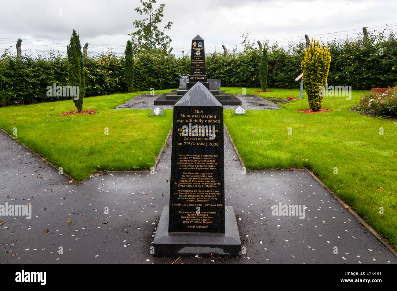Memorial Garden à Tamlaghtfinlagan église paroissiale, Ballykelly, Irlande du Nord Banque D'Images
