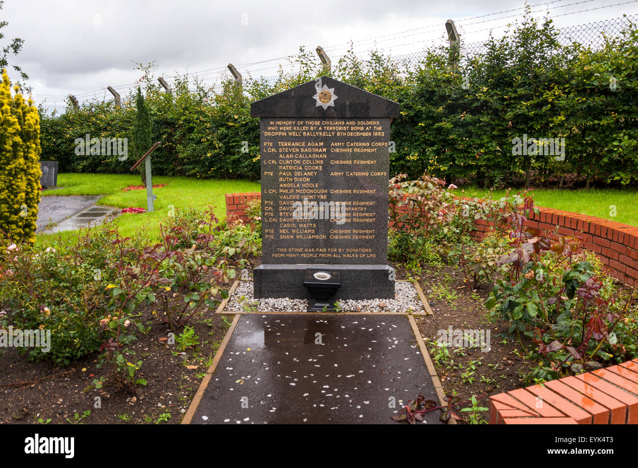 Memorial Garden à Tamlaghtfinlagan église paroissiale, Ballykelly, Irlande du Nord Banque D'Images