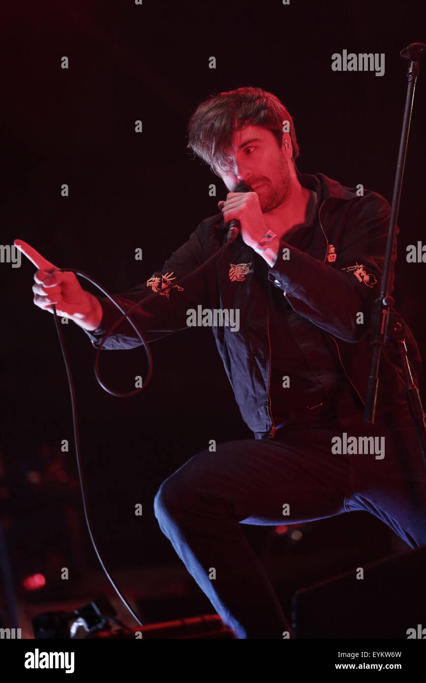 Penrith, Cumbria, Royaume-Uni. 31 juillet, 2015. Les vaccins headline la scène principale à Kendal appelant 2015. Credit : SJN/Alamy Live News Banque D'Images