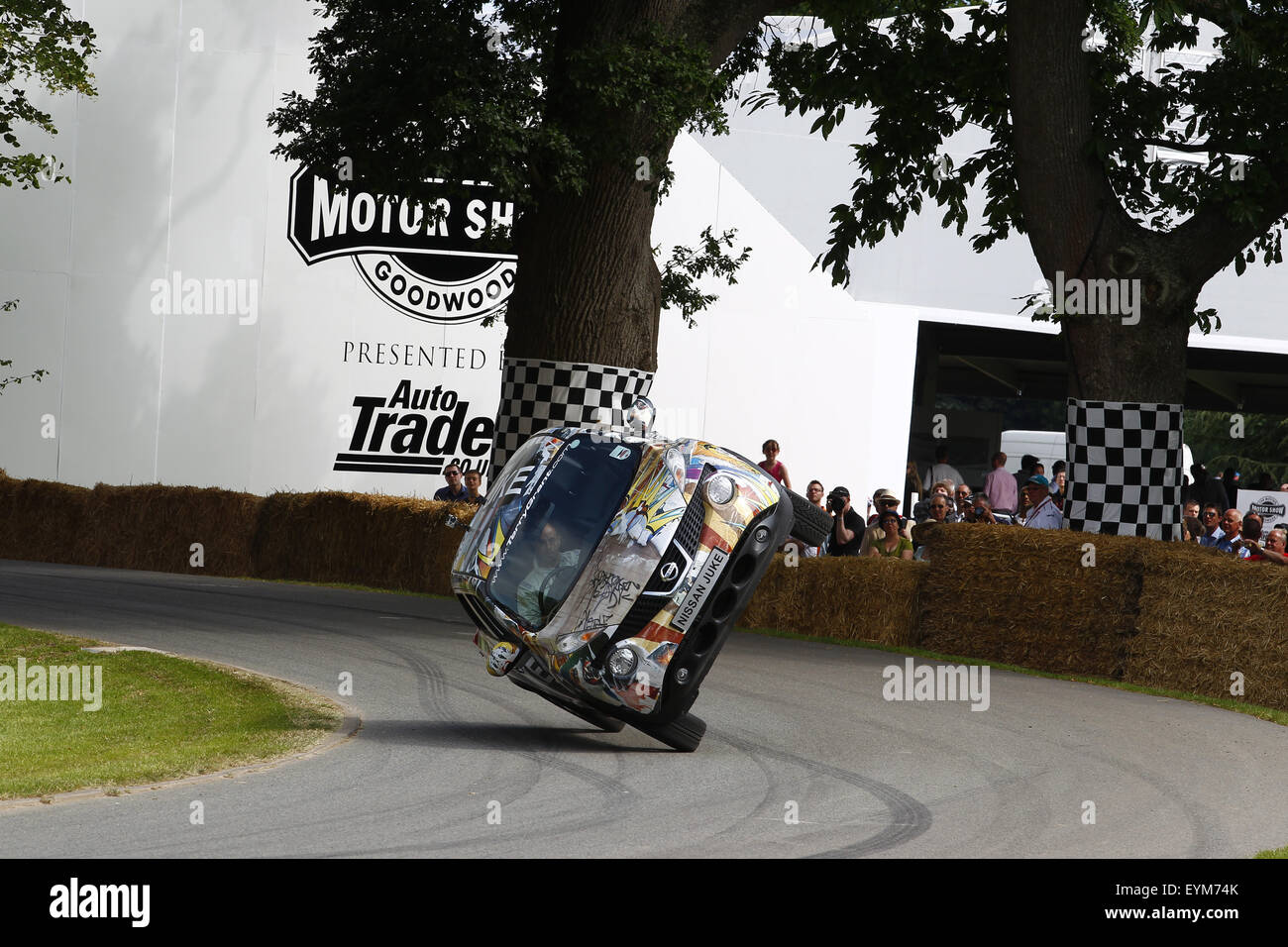Voiture de course, Goodwood Festival of Speed en 2011, Nissan Juke, Stuntdriver, Banque D'Images