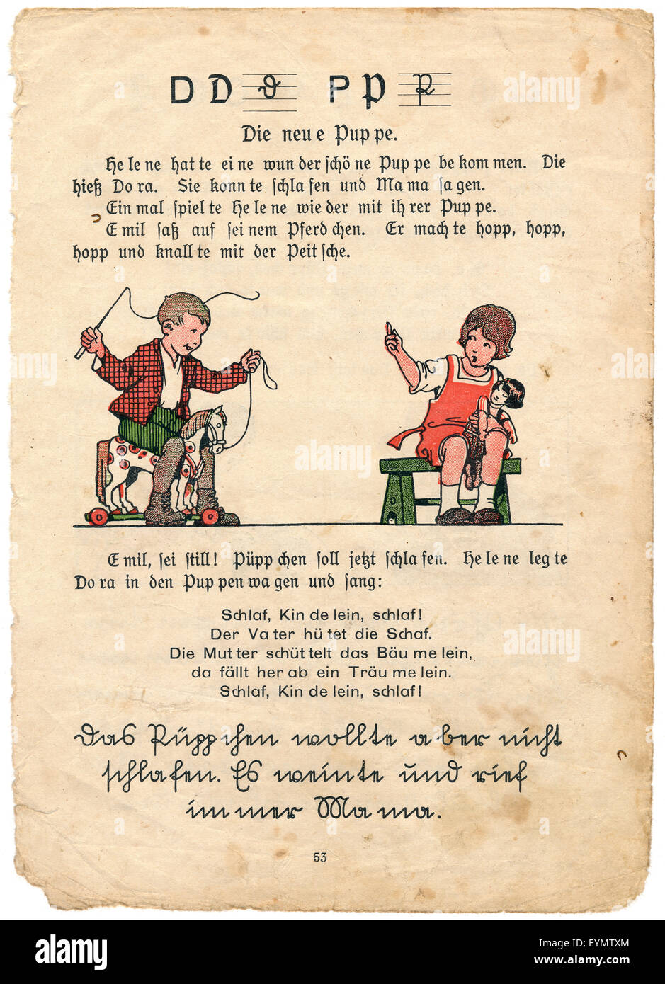 Reading book in old German script Suetterlin, vers 1920, l'Allemagne ; l'Europe, Banque D'Images