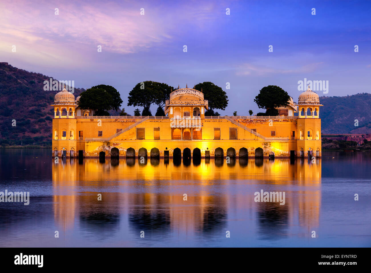 Jal Mahal Palais d'eau. Jaipur, Rajasthan, Inde Banque D'Images