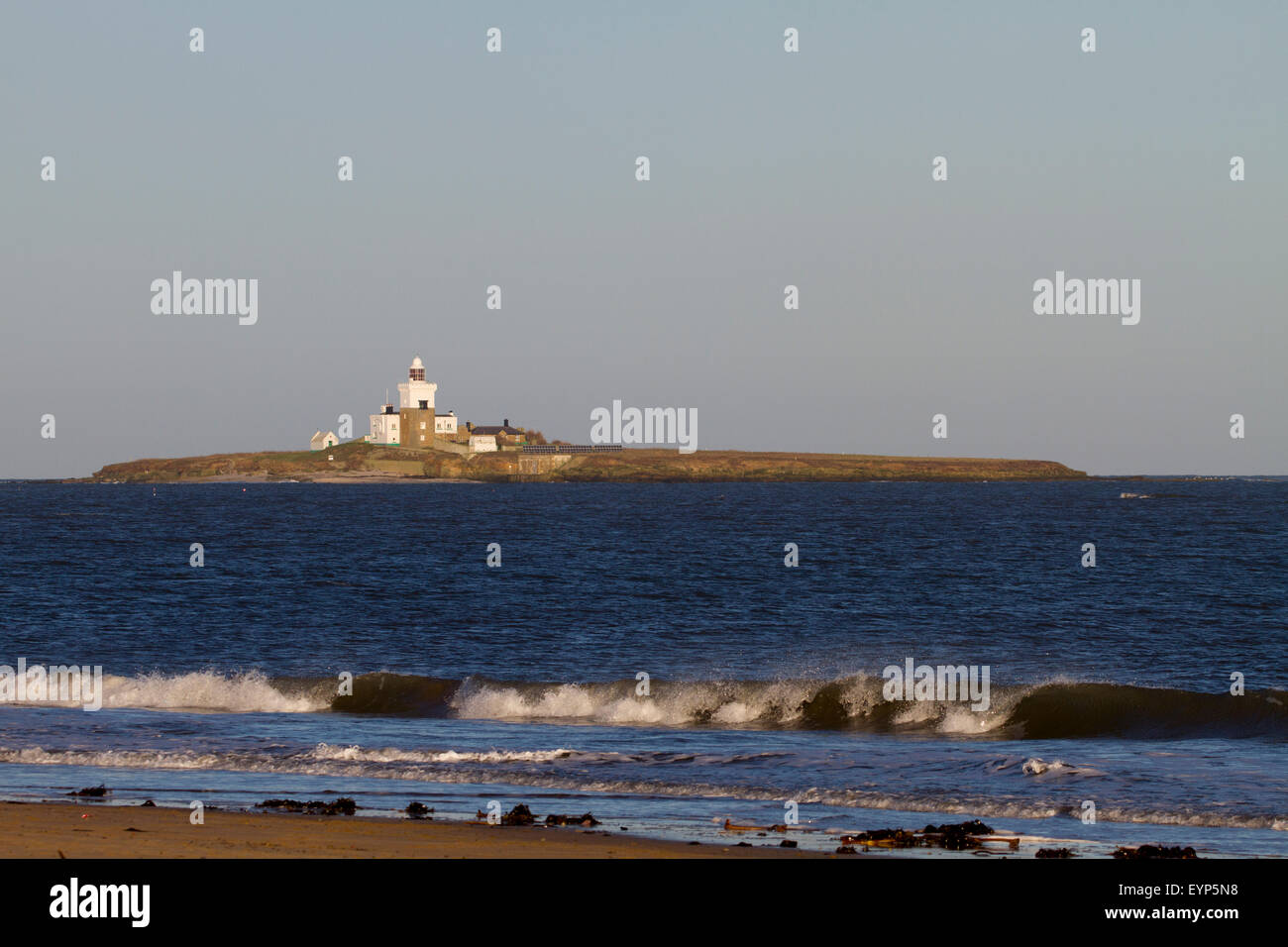 Coquet Island Lighthouse, Druridge Bay Banque D'Images