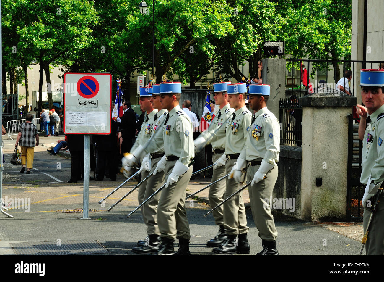 Défilé du 14 juillet à Bourges, France Banque D'Images