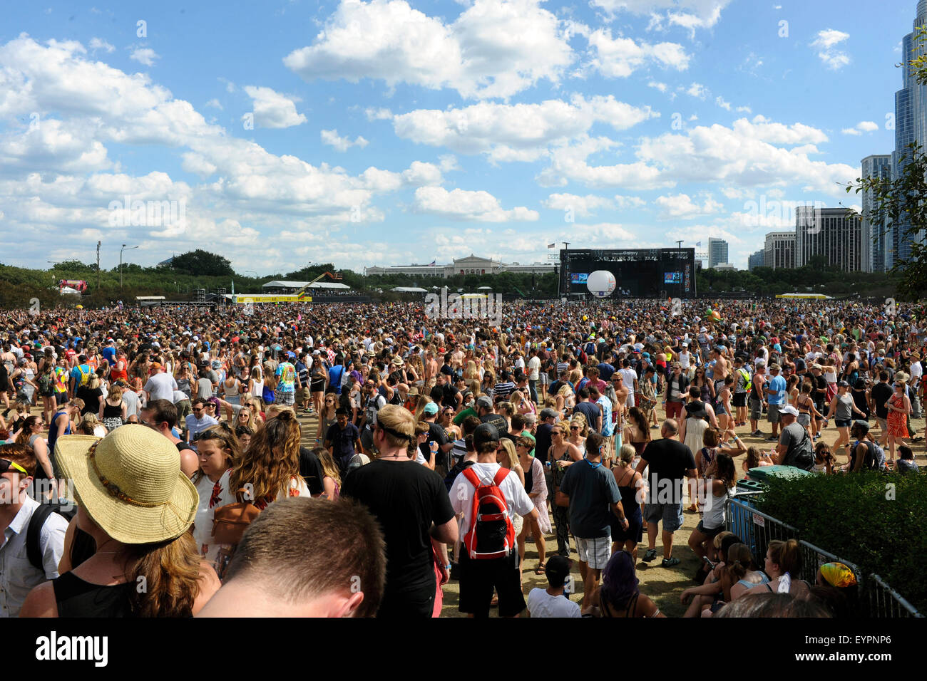 01 août, 2015. - Les personnes au festival Lollapalooza 2015 à Grant Park. Chicago, USA/photo alliance Banque D'Images