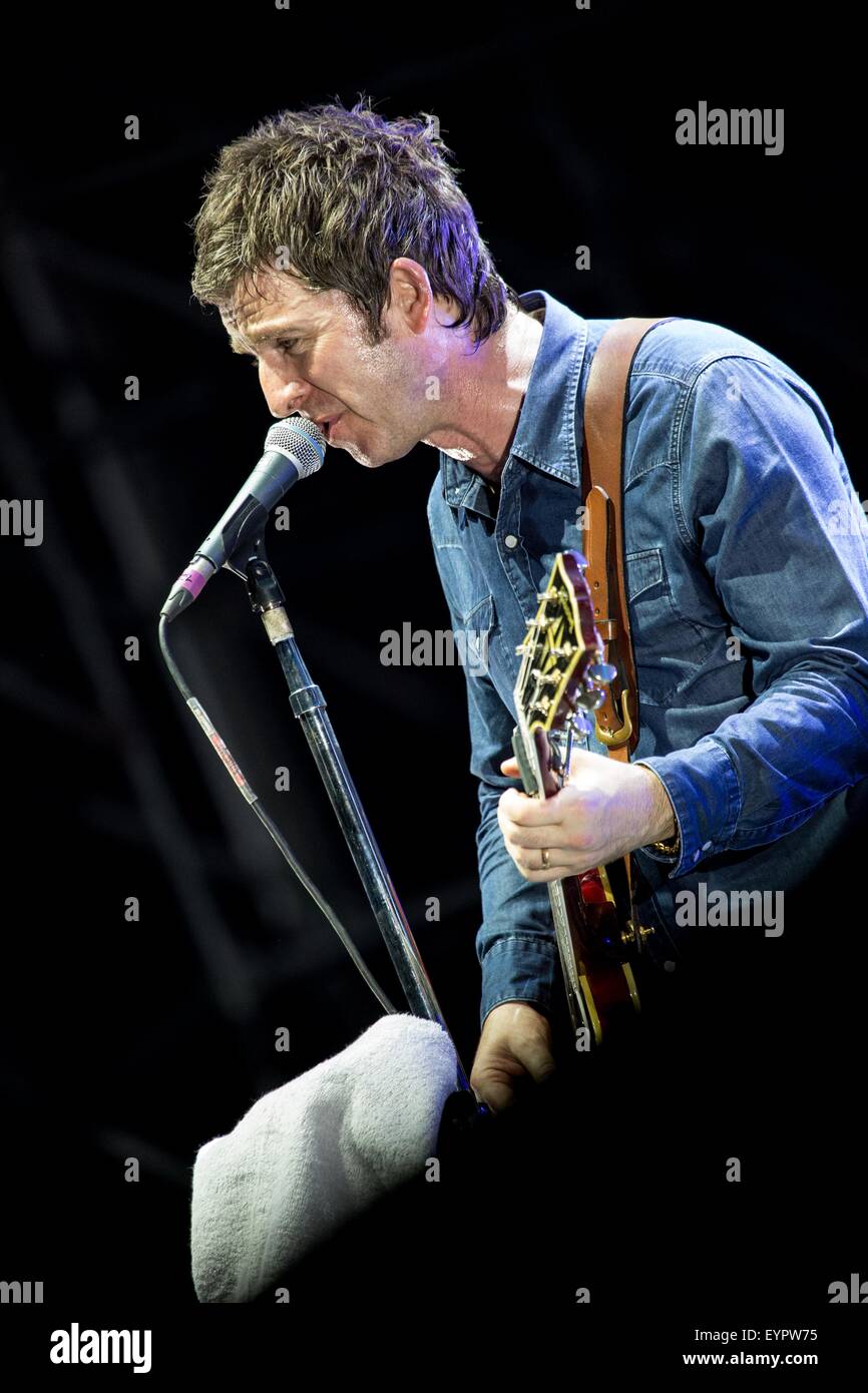 Milan, Italie. 6 juillet, 2015. Noel Gallagher's High Flying Birds en concert à Milan © Roberto Finizio/Alamy Live News Banque D'Images