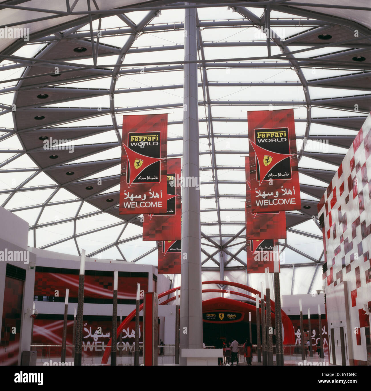 Une foire au Ferrari World à Abu Dhabi Banque D'Images