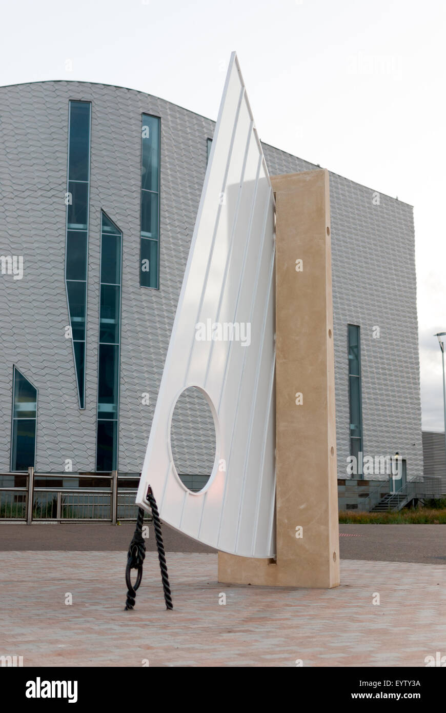 'La Voile' Art public, par Stephen Broadbent, à South Promenade, South Shields Banque D'Images