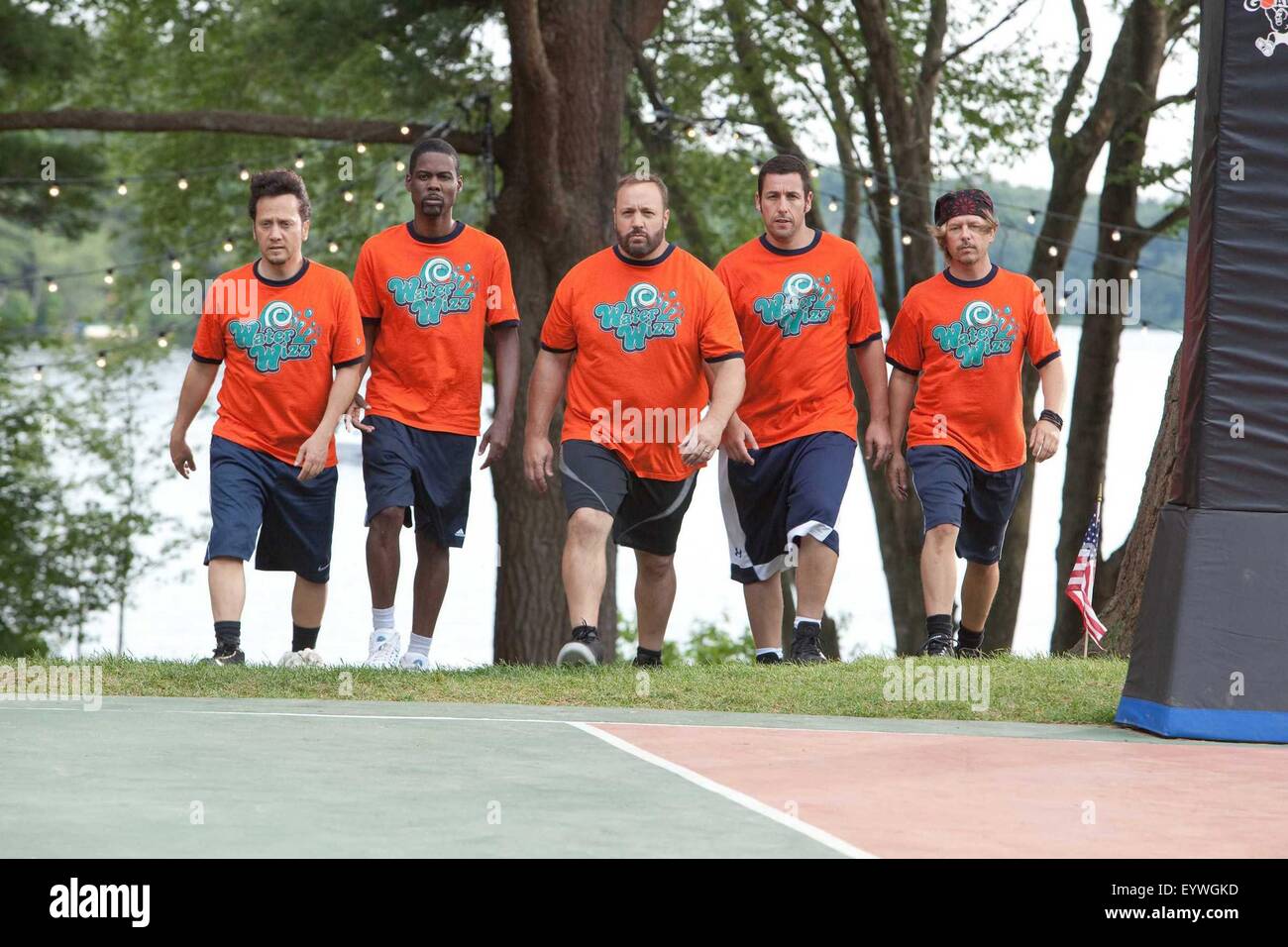 Grandes personnes ; Année : 2010 ; USA Réalisateur : Dennis Dugan ; Rob Schneider, Chris Rock, Kevin James, Adam Sandler, David Spade ; Tracy Bennett - 2010 CMTG, Inc. Tous droits réservés. Banque D'Images