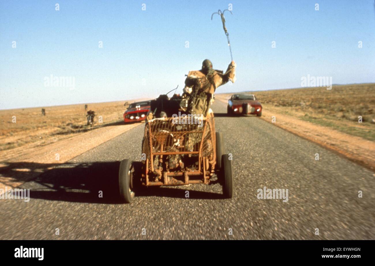 Mad Max II : Le Road Warrior ; Année : 1981 ; l'Australie Réalisateur : George Miller ; Kjell Nilsson ; Photo : Carolyn Johns Banque D'Images