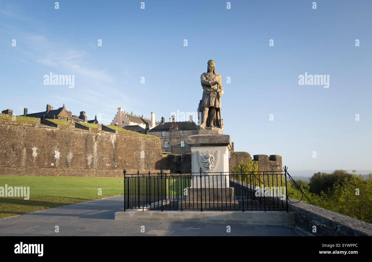 Statue de robert le Bruce, le château de Stirling, Ecosse, Royaume-Uni, Europe Banque D'Images