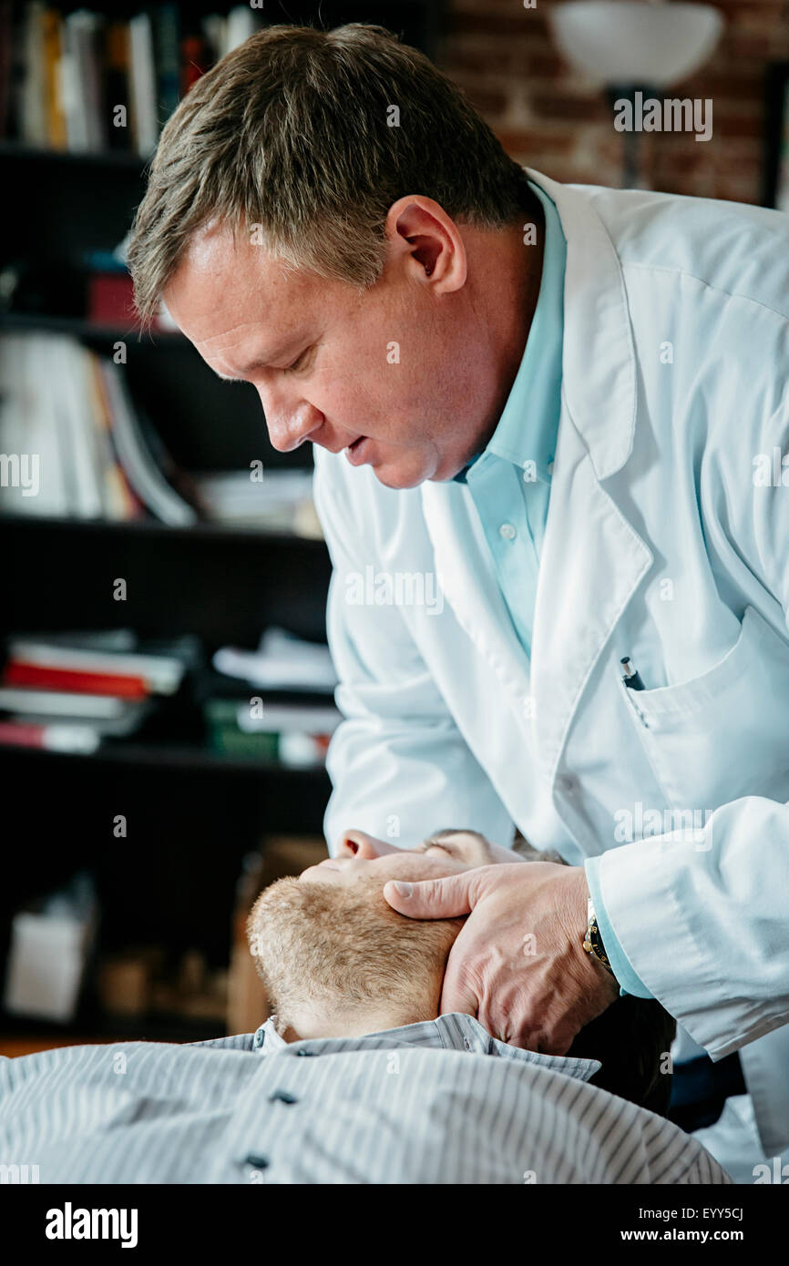 Portrait de cou réglage patient Banque D'Images