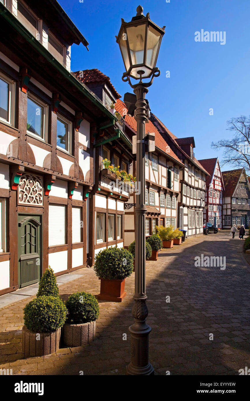 Vieille place de l'église avec maisons à pans de bois à Gütersloh, Allemagne, Rhénanie du Nord-Westphalie, à l'Est de la Westphalie, Gütersloh Banque D'Images