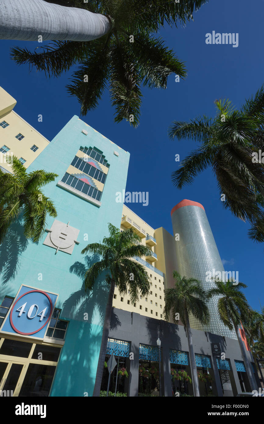 Bâtiment de style art déco de Washington Avenue, SOUTH BEACH MIAMI BEACH FLORIDE USA Banque D'Images Bâtiment de style art déco de Washington Avenue, SOUTH BEACH MIAMI BEACH FLORIDE USA Banque D'Images