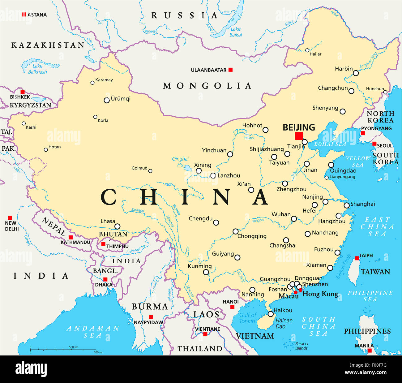 Carte politique de la Chine à Beijing capital, les frontières nationales, d'importantes villes, rivières et lacs. English l'étiquetage et à l'échelle. Banque D'Images