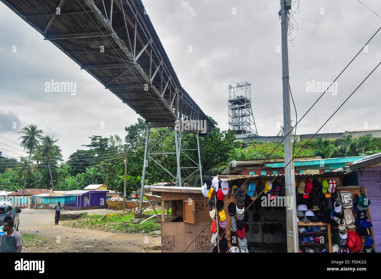 Obuasi dans la région Ashanti du Ghana, une ville construite autour des mines d'or d'Anglogold Ashanti Banque D'Images