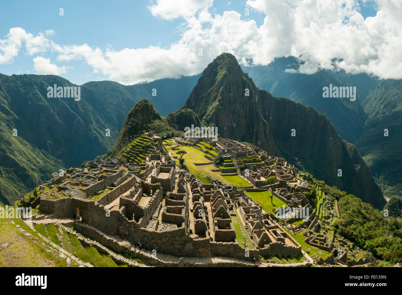 Les ruines Inca de Machu Picchu à partir de la garde, Pérou Banque D'Images
