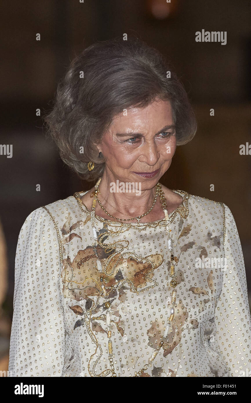 Palma, Baléares, Espagne. 5 Août, 2015. La Reine Sofia d'Espagne assiste à une réception officielle à l'Almudaina le 5 août 2015 à Palma de Majorque, Espagne. Crédit : Jack Abuin/ZUMA/Alamy Fil Live News Banque D'Images