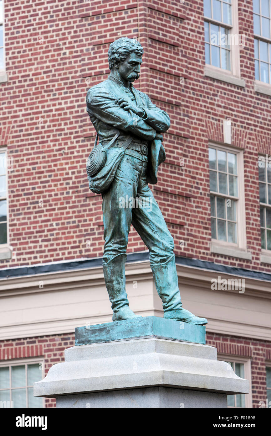 Alexandrie, Virginie. 'Appomattox', un mémorial aux soldats confédérés morts d'Alexandrie. Érigé en 1889. Retiré de son piédestal le 2 juin 2020. Banque D'Images