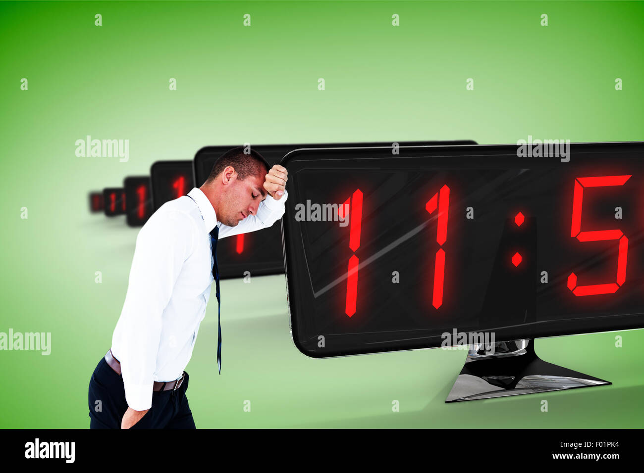 Image composite de peur businessman leaning on wall Banque D'Images