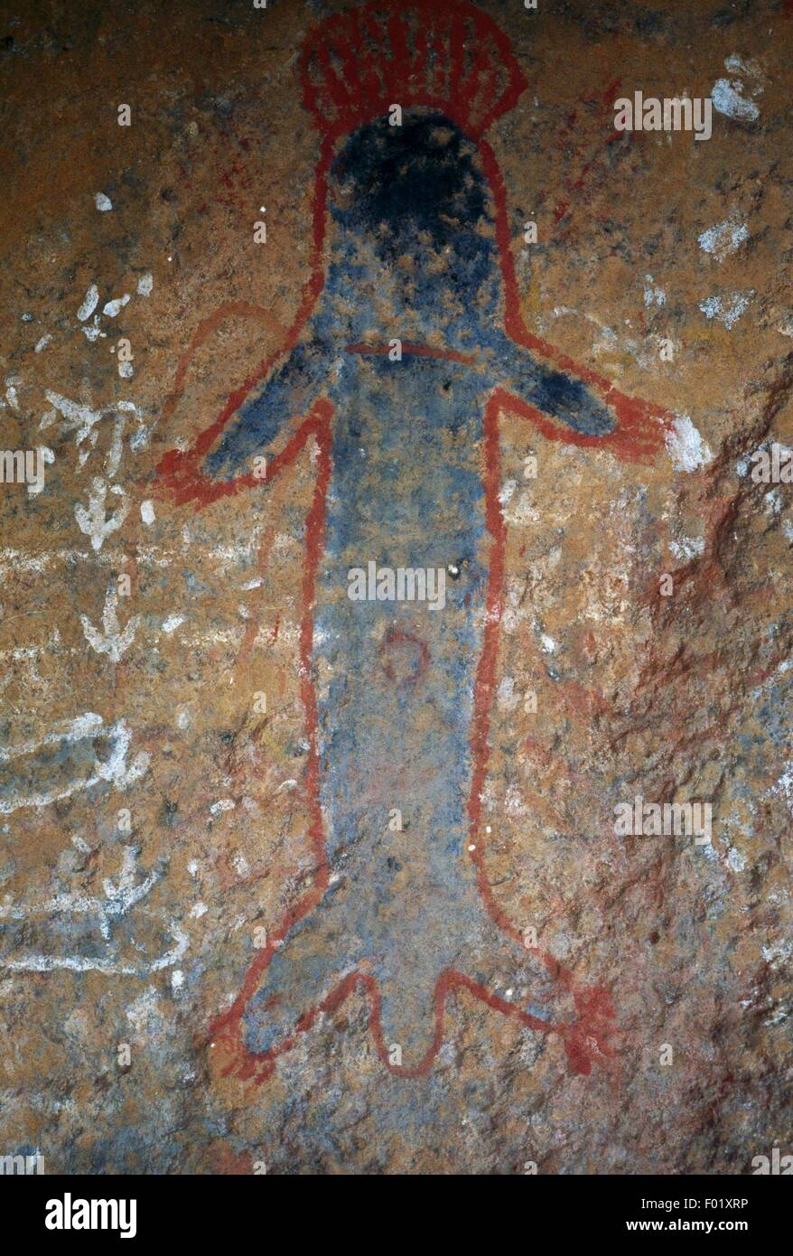 Les peintures rupestres, Uluru (Ayers Rock), le Parc National d'Uluru-Kata Tjuta (Liste du patrimoine mondial de l'UNESCO, 1987), le Territoire du Nord, Australie. Banque D'Images