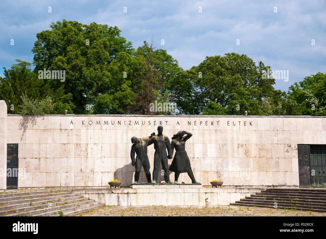 Mausolée du mouvement syndical (1958), cimetière Kerepesi, Pest, Budapest, Hongrie, Europe Banque D'Images