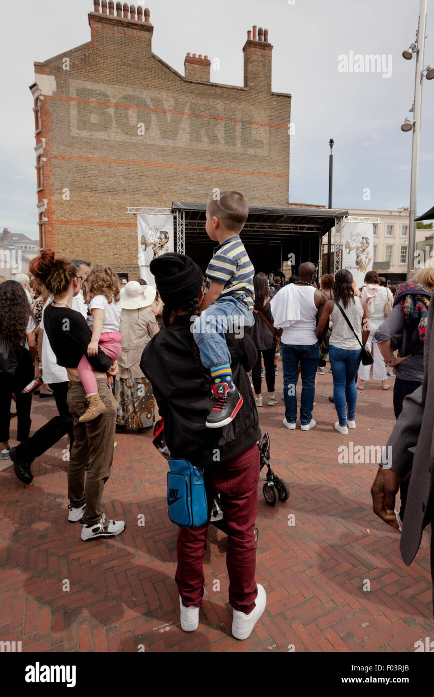 Place à l'étape de Windrush Splash 2015 Brixton Banque D'Images