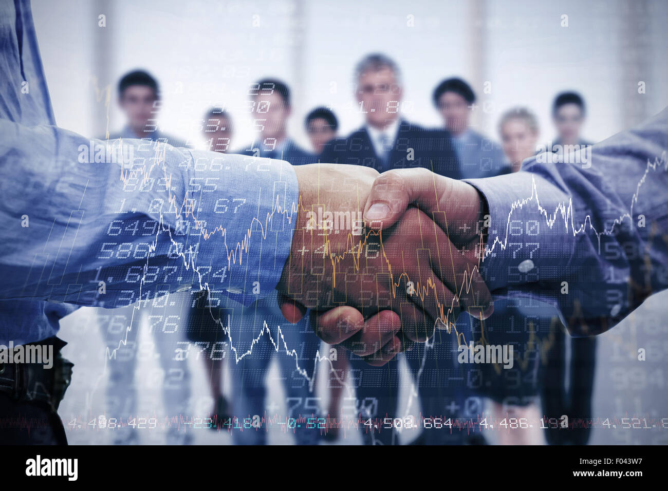 Image composite de deux hommes shaking hands Banque D'Images
