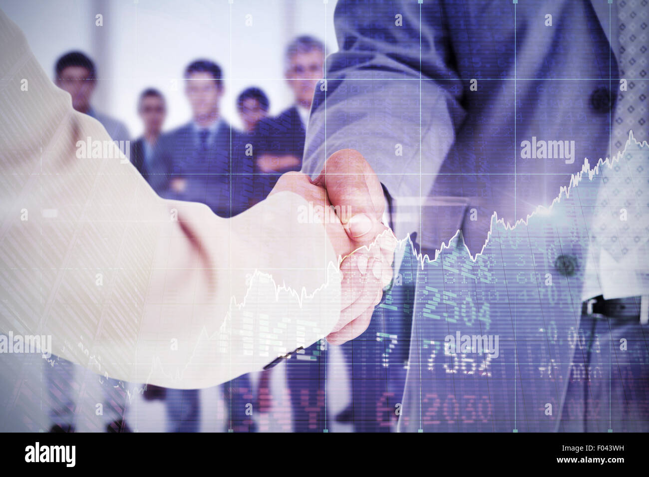 Image composite de personnes en fonction de shaking hands Banque D'Images