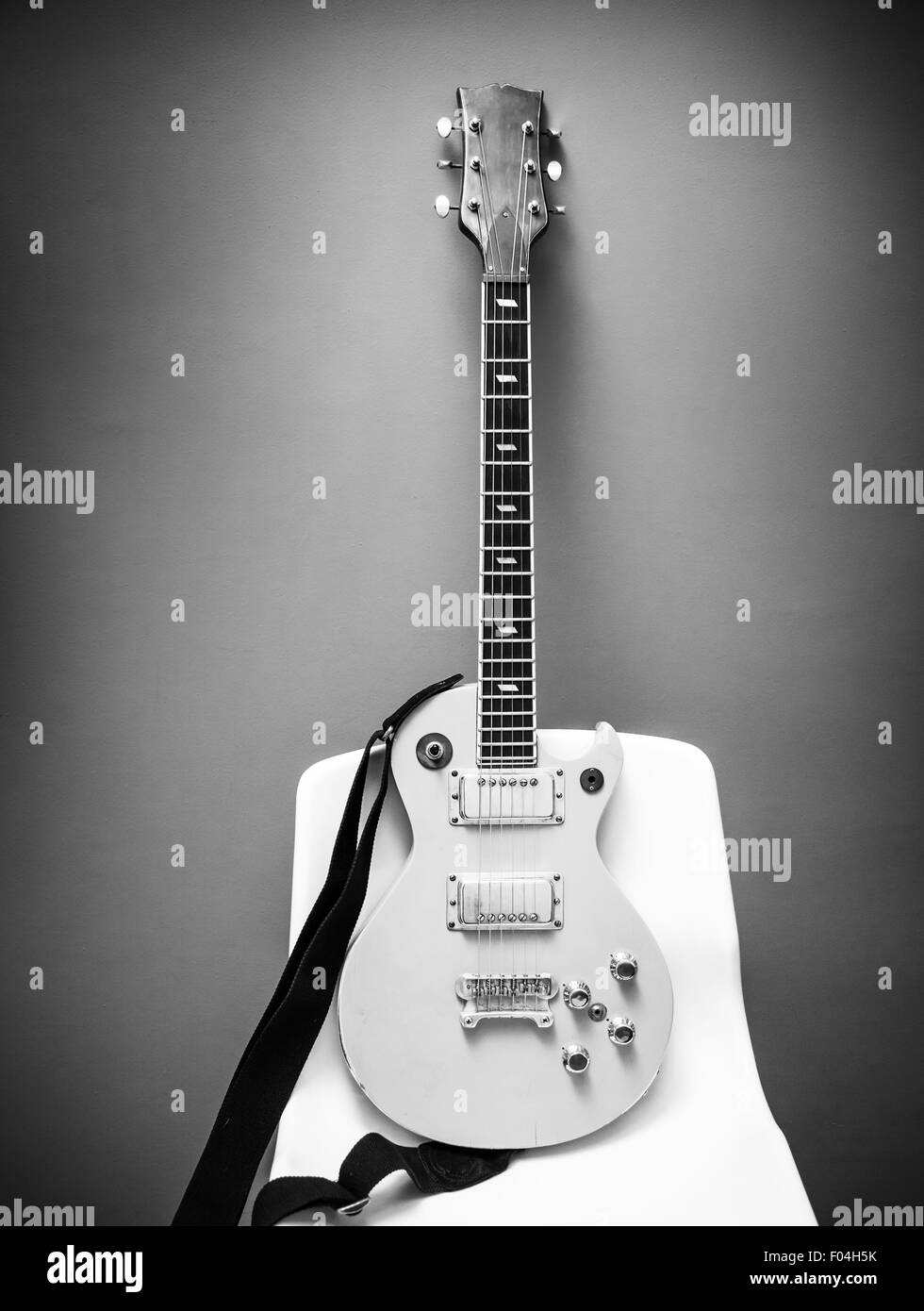 Guitare électrique, photo en noir et blanc Banque D'Images