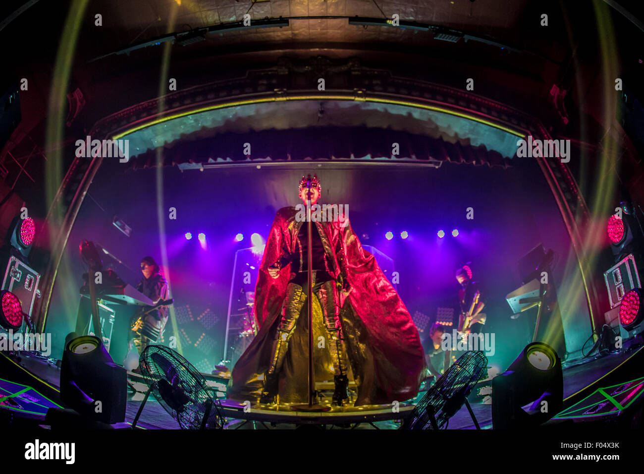 Detroit, Michigan, USA. 6e août, 2015. BILL KAULITZ de tokio hotel sur la scène le sentir tous les World Tour 2015 : Partie 2 l'expérience du Club Amérique du Nord à Saint Andrews Hall à Detroit, MI sur 6 août 2015 Crédit : Marc Nader/ZUMA/Alamy Fil Live News Banque D'Images