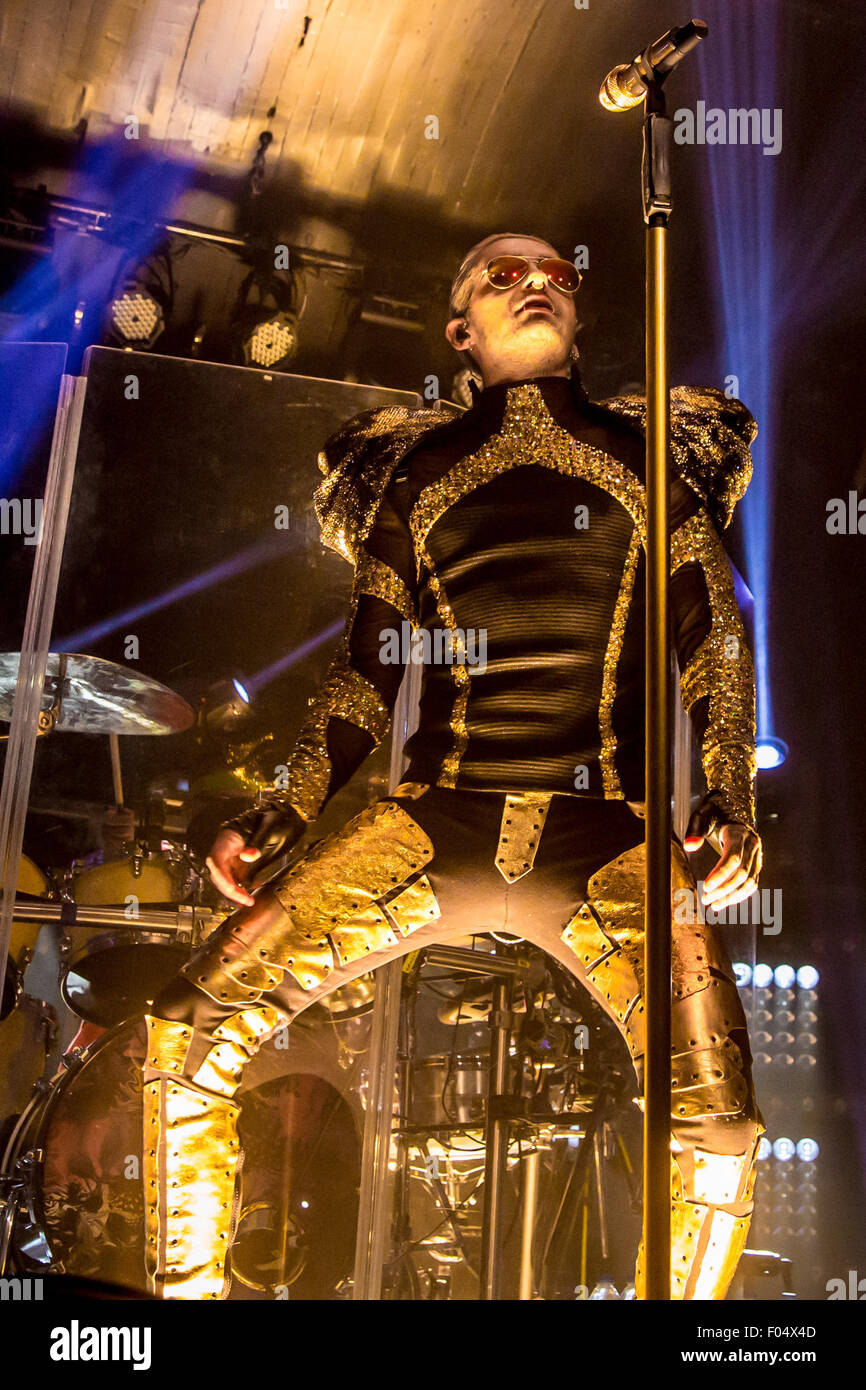 Detroit, Michigan, USA. 6e août, 2015. BILL KAULITZ de tokio hotel sur la scène le sentir tous les World Tour 2015 : Partie 2 l'expérience du Club Amérique du Nord à Saint Andrews Hall à Detroit, MI sur 6 août 2015 Crédit : Marc Nader/ZUMA/Alamy Fil Live News Banque D'Images