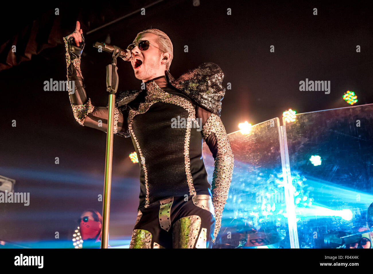 Detroit, Michigan, USA. 6e août, 2015. BILL KAULITZ de tokio hotel sur la scène le sentir tous les World Tour 2015 : Partie 2 l'expérience du Club Amérique du Nord à Saint Andrews Hall à Detroit, MI sur 6 août 2015 Crédit : Marc Nader/ZUMA/Alamy Fil Live News Banque D'Images