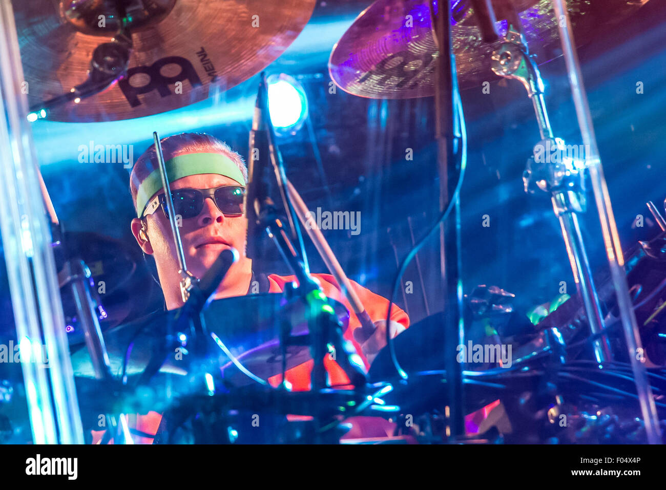 Detroit, Michigan, USA. 6e août, 2015. SCHAFERST GUSTAV de tokio hotel sur la scène le sentir tous les World Tour 2015 : Partie 2 l'expérience du Club Amérique du Nord à Saint Andrews Hall à Detroit, MI sur 6 août 2015 Crédit : Marc Nader/ZUMA/Alamy Fil Live News Banque D'Images