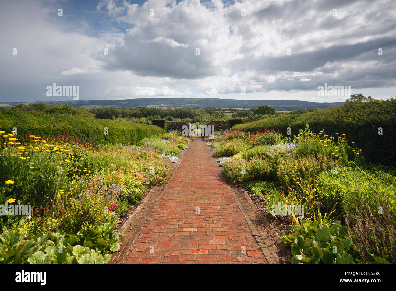 Jardin clos de bois d'orge. Wrington, Somerset, Royaume-Uni. Banque D'Images Jardin clos de bois d'orge. Wrington, Somerset, Royaume-Uni. Banque D'Images