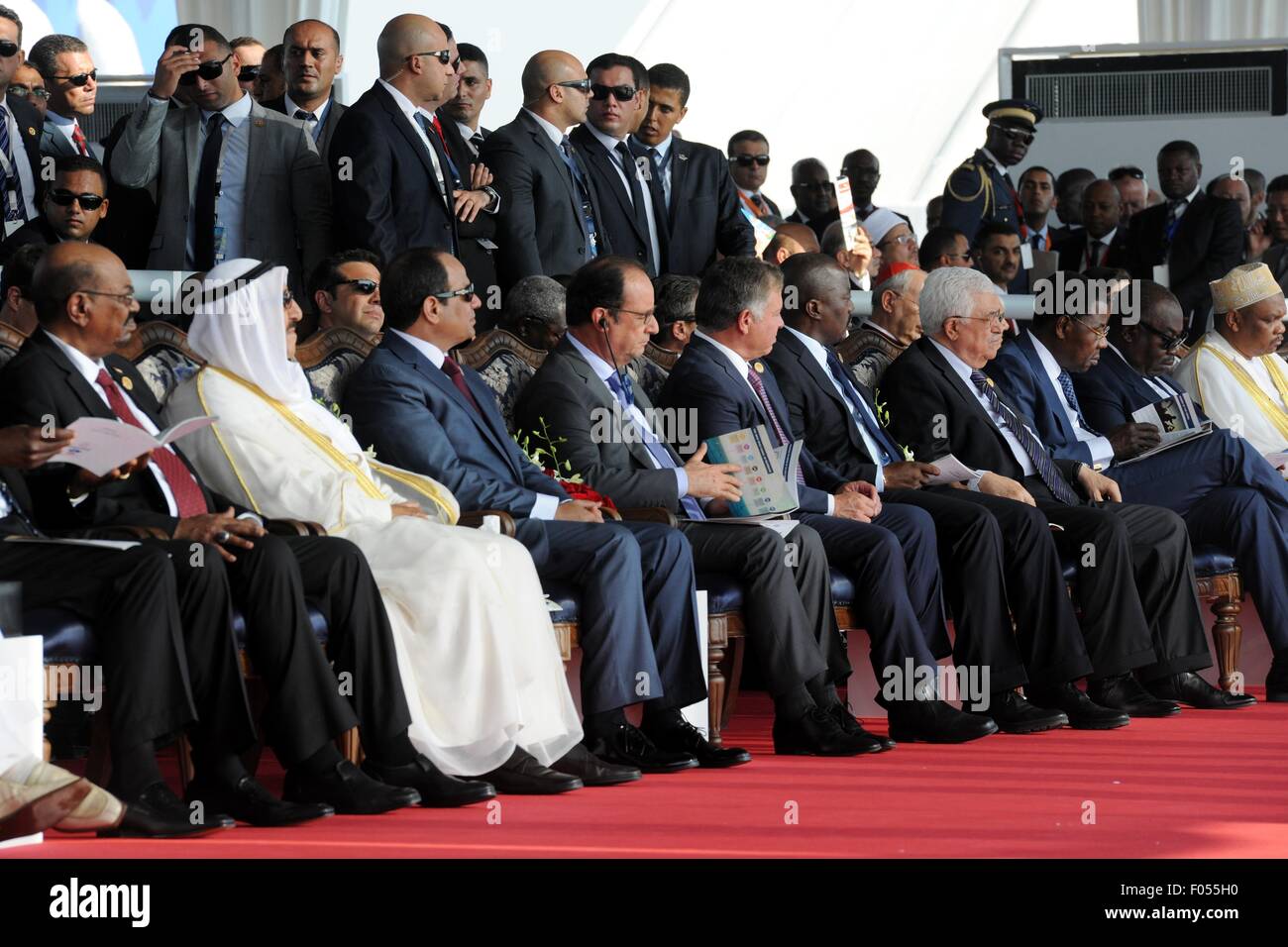 Ismailia, Égypte. 6e août, 2015. Le président palestinien Mahmoud Abbas assiste à une cérémonie de la nouvelle, du canal de Suez à Ismaïlia, en Égypte, le 6 août 2015. Credit : ZUMA Press, Inc./Alamy Live News Banque D'Images