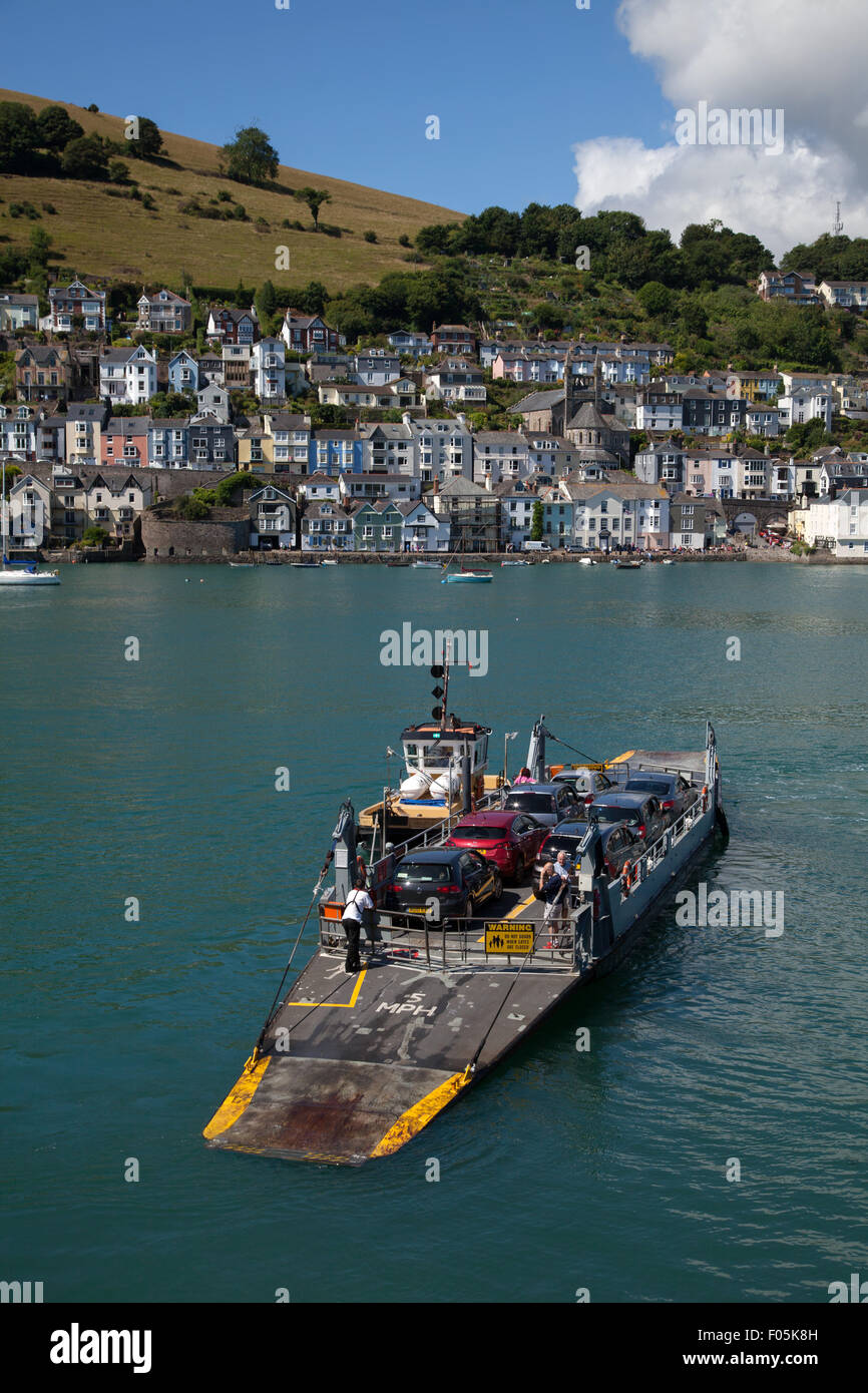 Ferrys inférieur à l'opération sur la rivière Dart, à l'égard du côté de Dartmouth Kingswear Banque D'Images