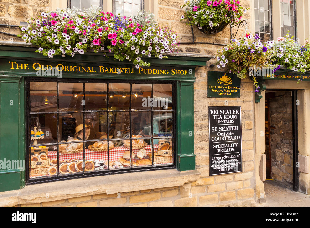 Le vieux Pudding Bakewell Original Boutique, Bakewell, Derbyshire, Angleterre, Royaume-Uni. Banque D'Images