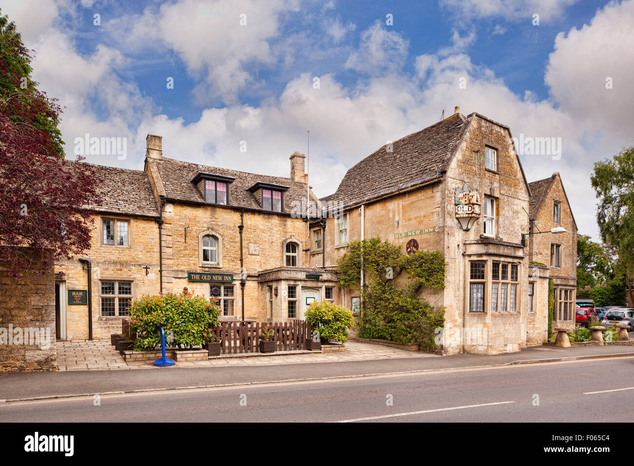 L'ancien New Inn, Bourton-on-the-water, Gloucestershire, Angleterre Banque D'Images