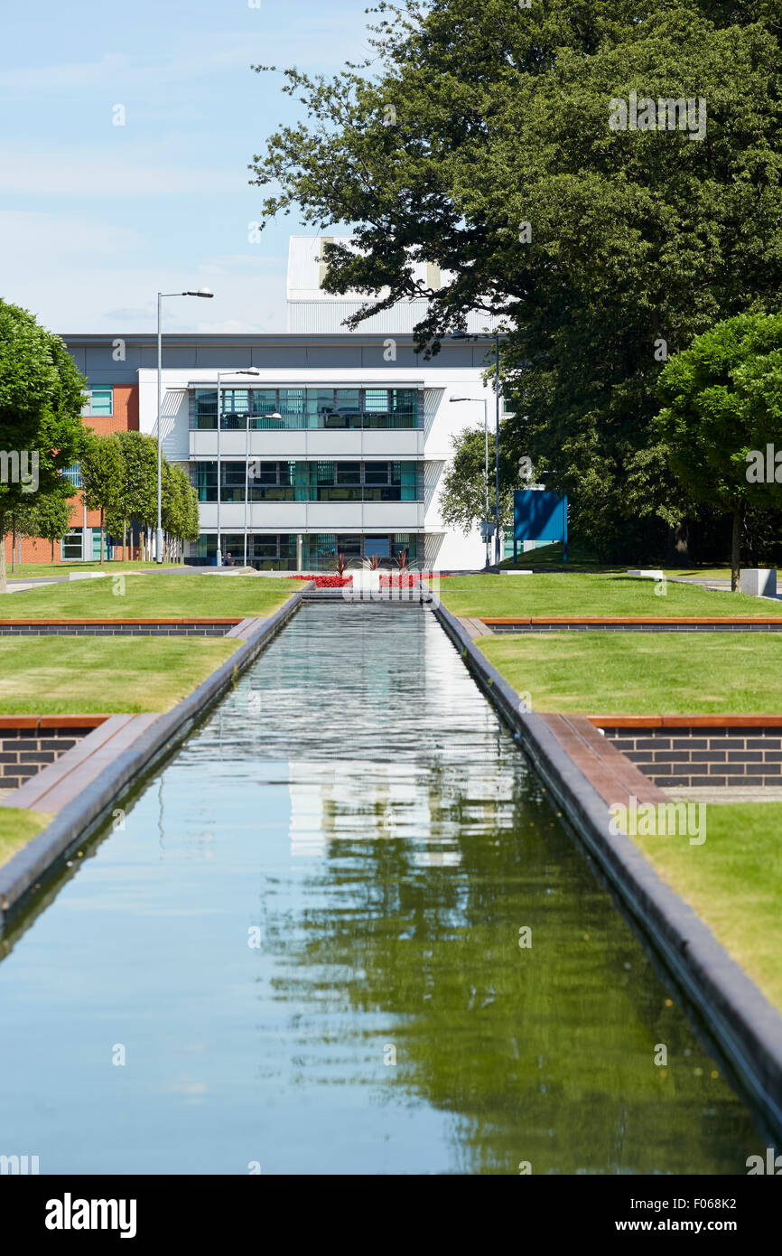 À Warrington Birchwood Bridgewater Place business park siège social logements architecte maisons vie propriétés propriété s Banque D'Images