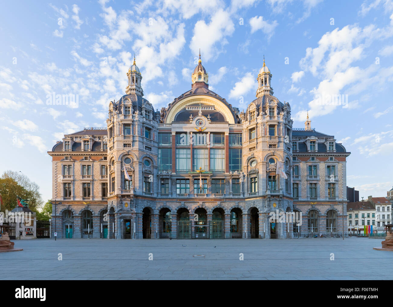 L'extérieur de la gare d'Anvers, considérés parmi les plus beaux du monde. Banque D'Images