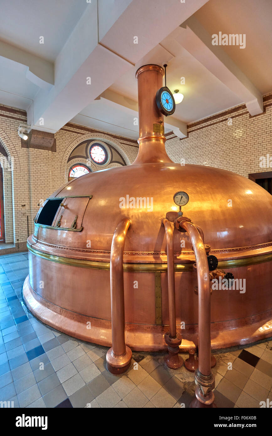 Le musée Heineken Experience, situé à Amsterdam, est une brasserie historique et centre d'accueil de l'entreprise Banque D'Images